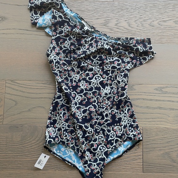 BNWT Isabel Marant Ruffle one shoulder one piece - Picture 8 of 10